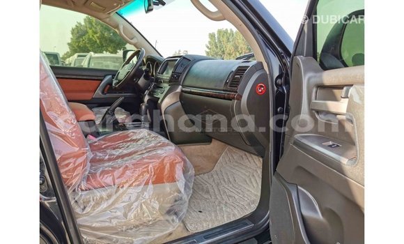 Ra Imported Toyota Land Cruiser Black Ọkọ̀ in Import - Dubai ni Ashanti Ra Imported Toyota Land Cruiser Black Ọkọ̀ in Import - Dubai ni Ashanti