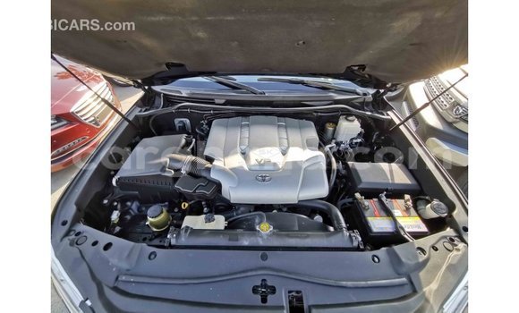 Ra Imported Toyota Land Cruiser Black Ọkọ̀ in Import - Dubai ni Ashanti Ra Imported Toyota Land Cruiser Black Ọkọ̀ in Import - Dubai ni Ashanti