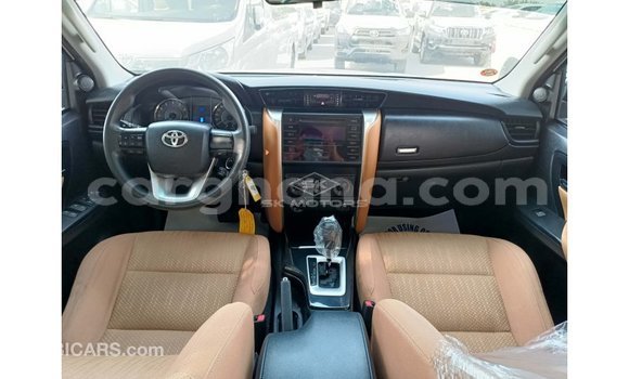 Buy Import Toyota Fortuner White Car in Import - Dubai in Ashanti Buy Import Toyota Fortuner White Car in Import - Dubai in Ashanti