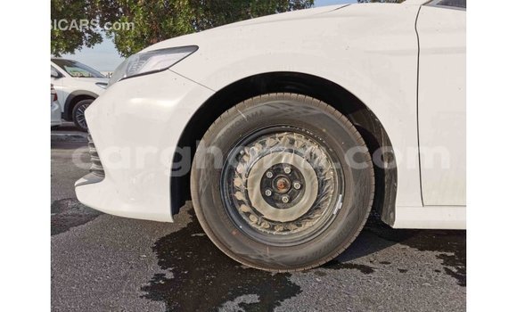 Buy Import Toyota Camry White Car in Import - Dubai in Ashanti Buy Import Toyota Camry White Car in Import - Dubai in Ashanti