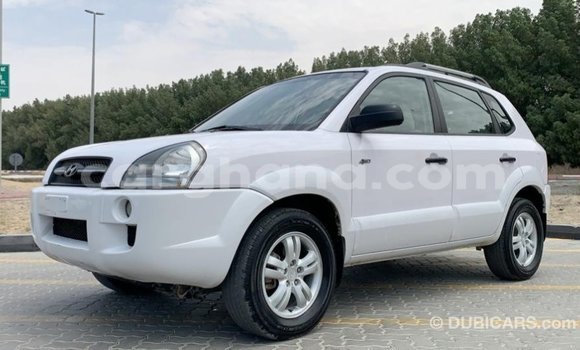 Ra Imported Hyundai Tucson funfun Ọkọ̀ in Import - Dubai ni Ashanti Ra Imported Hyundai Tucson funfun Ọkọ̀ in Import - Dubai ni Ashanti