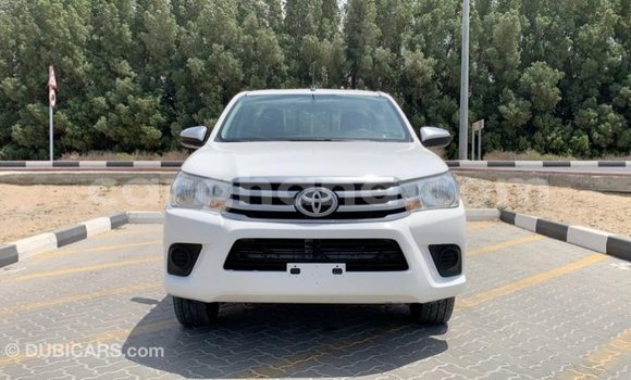 Buy Import Toyota Hilux White Car in Import - Dubai in Ashanti Buy Import Toyota Hilux White Car in Import - Dubai in Ashanti