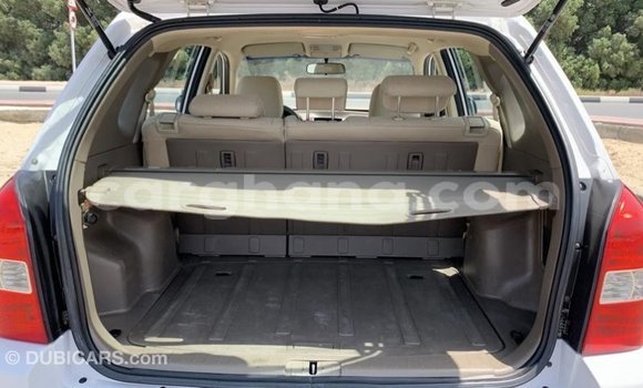 Sayi Imported Hyundai Tucson White Mota in Import - Dubai a Ashanti Sayi Imported Hyundai Tucson White Mota in Import - Dubai a Ashanti