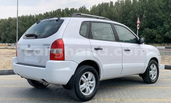 Ra Imported Hyundai Tucson funfun Ọkọ̀ in Import - Dubai ni Ashanti Ra Imported Hyundai Tucson funfun Ọkọ̀ in Import - Dubai ni Ashanti
