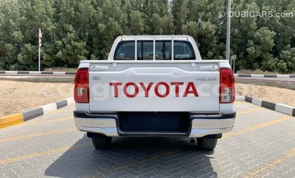 Buy Import Toyota Hilux White Car in Import - Dubai in Ashanti Buy Import Toyota Hilux White Car in Import - Dubai in Ashanti