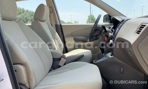 Sayi Imported Hyundai Tucson White Mota in Import - Dubai a Ashanti Sayi Imported Hyundai Tucson White Mota in Import - Dubai a Ashanti
