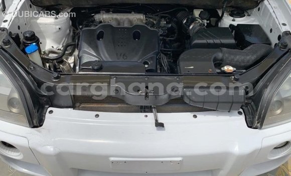 Ra Imported Hyundai Tucson funfun Ọkọ̀ in Import - Dubai ni Ashanti Ra Imported Hyundai Tucson funfun Ọkọ̀ in Import - Dubai ni Ashanti