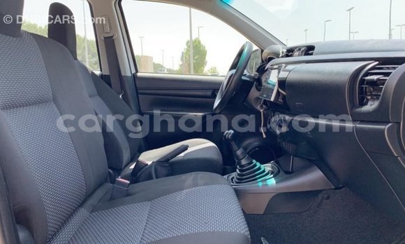 Buy Import Toyota Hilux White Car in Import - Dubai in Ashanti Buy Import Toyota Hilux White Car in Import - Dubai in Ashanti