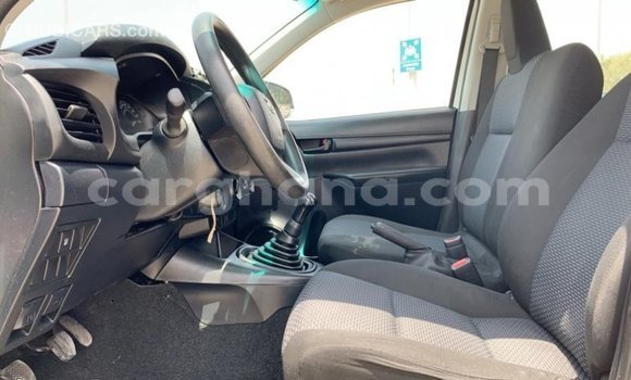 Buy Import Toyota Hilux White Car in Import - Dubai in Ashanti Buy Import Toyota Hilux White Car in Import - Dubai in Ashanti