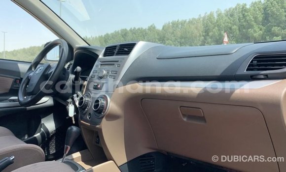 Sayi Imported Toyota Avanza White Mota in Import - Dubai a Ashanti Sayi Imported Toyota Avanza White Mota in Import - Dubai a Ashanti