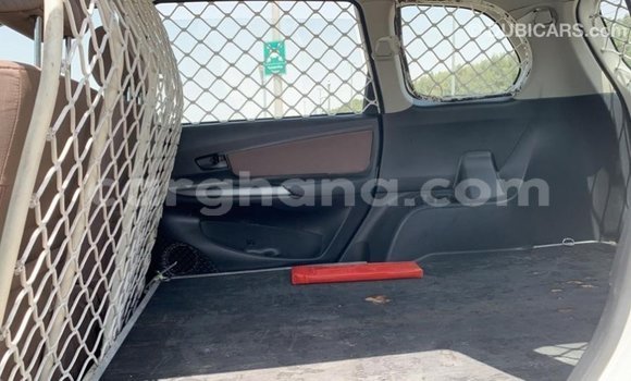 Sayi Imported Toyota Avanza White Mota in Import - Dubai a Ashanti Sayi Imported Toyota Avanza White Mota in Import - Dubai a Ashanti