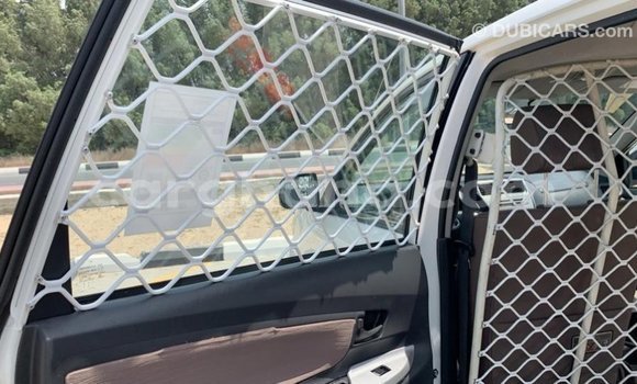 Sayi Imported Toyota Avanza White Mota in Import - Dubai a Ashanti Sayi Imported Toyota Avanza White Mota in Import - Dubai a Ashanti