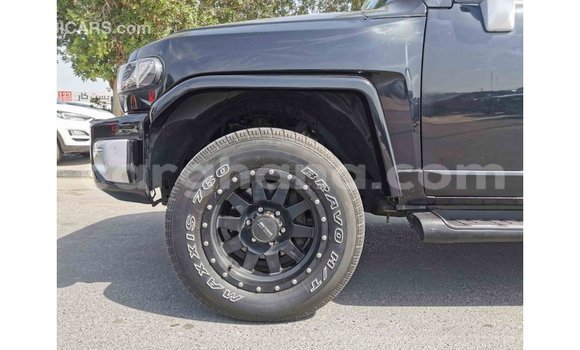 Ra Imported Toyota FJ Cruiser Black Ọkọ̀ in Import - Dubai ni Ashanti Ra Imported Toyota FJ Cruiser Black Ọkọ̀ in Import - Dubai ni Ashanti