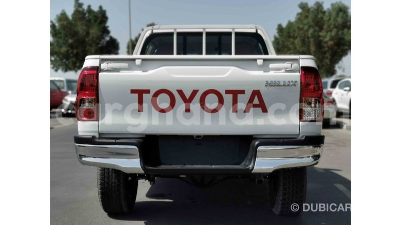 Big with watermark toyota hilux ashanti import dubai 23325