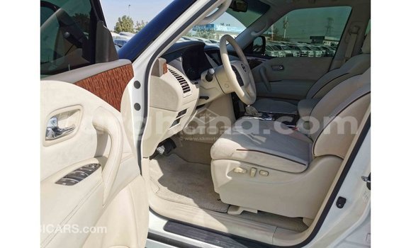 Buy Import Nissan Patrol White Car in Import - Dubai in Ashanti Buy Import Nissan Patrol White Car in Import - Dubai in Ashanti