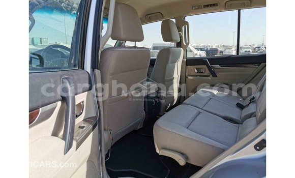 Sayi Imported Mitsubishi Pajero Sauran Mota in Import - Dubai a Ashanti Sayi Imported Mitsubishi Pajero Sauran Mota in Import - Dubai a Ashanti
