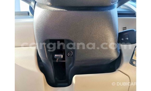 Sayi Imported Toyota Yaris White Mota in Import - Dubai a Ashanti Sayi Imported Toyota Yaris White Mota in Import - Dubai a Ashanti