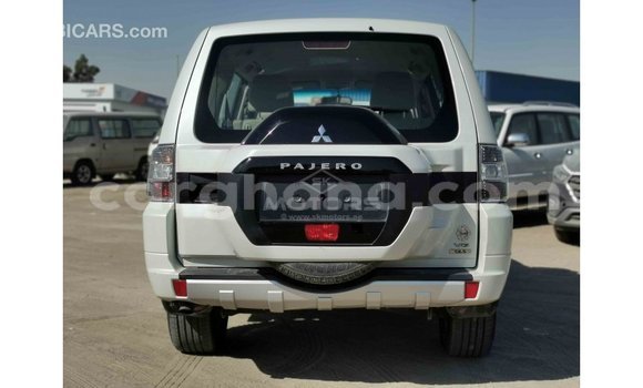 Ra Imported Mitsubishi Pajero funfun Ọkọ̀ in Import - Dubai ni Ashanti Ra Imported Mitsubishi Pajero funfun Ọkọ̀ in Import - Dubai ni Ashanti