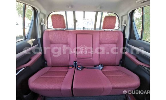 Ra Imported Toyota Hilux Black Ọkọ̀ in Import - Dubai ni Ashanti Ra Imported Toyota Hilux Black Ọkọ̀ in Import - Dubai ni Ashanti