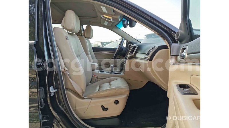 Big with watermark jeep grand cherokee ashanti import dubai 23442