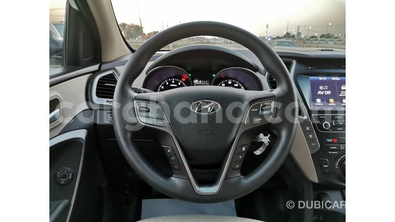 Big with watermark hyundai santa fe ashanti import dubai 23447