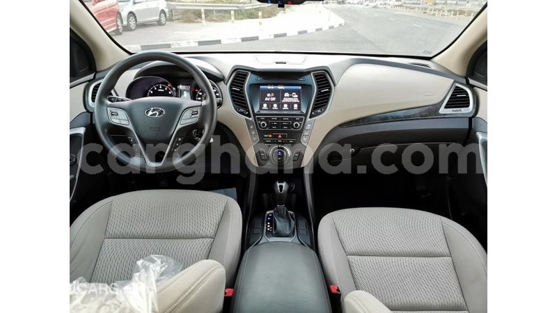 Big with watermark hyundai santa fe ashanti import dubai 23447