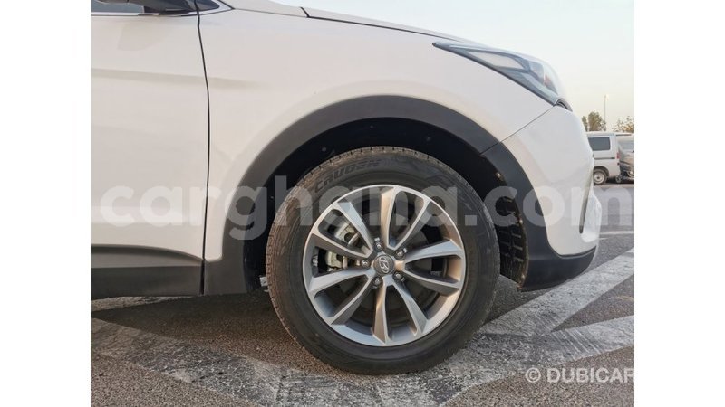 Big with watermark hyundai santa fe ashanti import dubai 23447