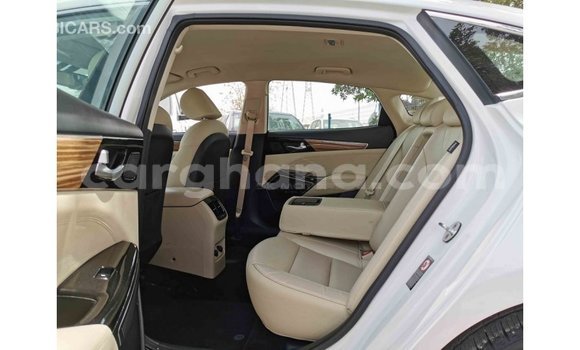 Ra Imported Kia Cadenza funfun Ọkọ̀ in Import - Dubai ni Ashanti Ra Imported Kia Cadenza funfun Ọkọ̀ in Import - Dubai ni Ashanti