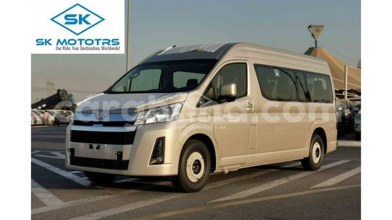 Big with watermark toyota hiace ashanti import dubai 23468