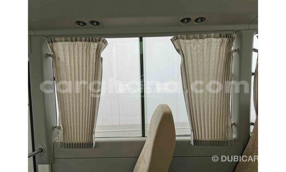 Sayi Imported Toyota Coaster White Mota in Import - Dubai a Ashanti Sayi Imported Toyota Coaster White Mota in Import - Dubai a Ashanti