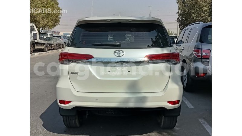 Big with watermark toyota fortuner ashanti import dubai 23489