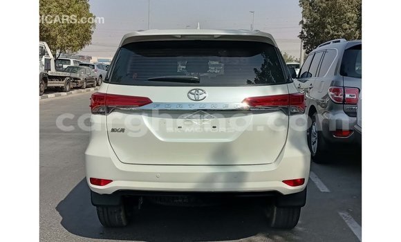 Ra Imported Toyota Fortuner funfun Ọkọ̀ in Import - Dubai ni Ashanti Ra Imported Toyota Fortuner funfun Ọkọ̀ in Import - Dubai ni Ashanti