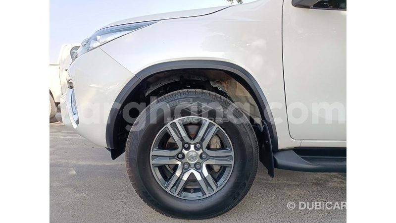 Big with watermark toyota fortuner ashanti import dubai 23489