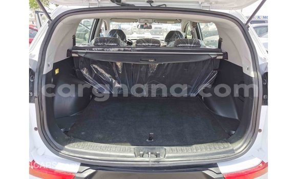 Sayi Imported Kia Sportage White Mota in Import - Dubai a Ashanti Sayi Imported Kia Sportage White Mota in Import - Dubai a Ashanti