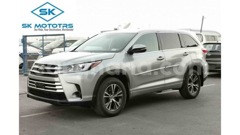 Big with watermark toyota highlander ashanti import dubai 23500