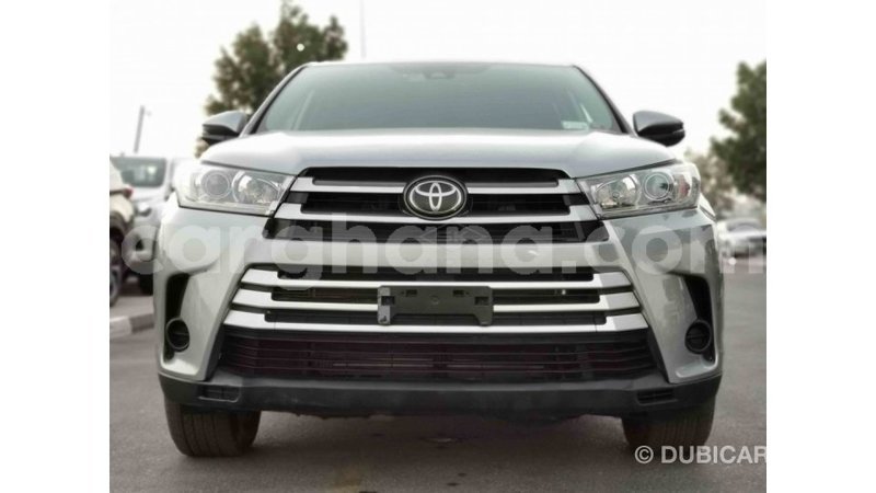 Big with watermark toyota highlander ashanti import dubai 23500