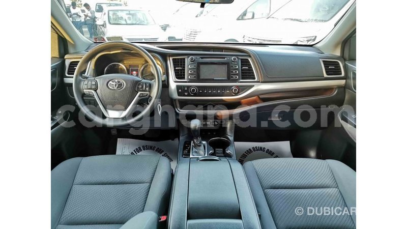 Big with watermark toyota highlander ashanti import dubai 23500