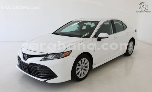 Buy Import Toyota Camry White Car in Import - Dubai in Ashanti Buy Import Toyota Camry White Car in Import - Dubai in Ashanti