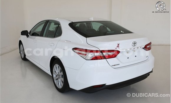 Buy Import Toyota Camry White Car in Import - Dubai in Ashanti Buy Import Toyota Camry White Car in Import - Dubai in Ashanti
