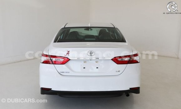 Buy Import Toyota Camry White Car in Import - Dubai in Ashanti Buy Import Toyota Camry White Car in Import - Dubai in Ashanti