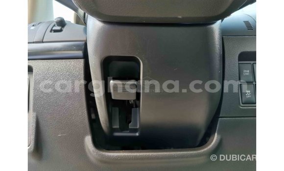 Buy Import Toyota Prado White Car in Import - Dubai in Ashanti Buy Import Toyota Prado White Car in Import - Dubai in Ashanti