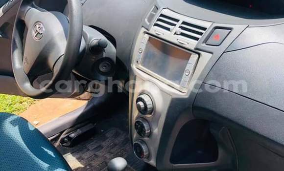 Ra Àlòkù Toyota Yaris Silver Ọkọ̀ in Sekondi ni Oorun Ra Àlòkù Toyota Yaris Silver Ọkọ̀ in Sekondi ni Oorun
