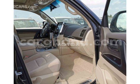 Sayi Imported Toyota Land Cruiser Sauran Mota in Import - Dubai a Ashanti Sayi Imported Toyota Land Cruiser Sauran Mota in Import - Dubai a Ashanti