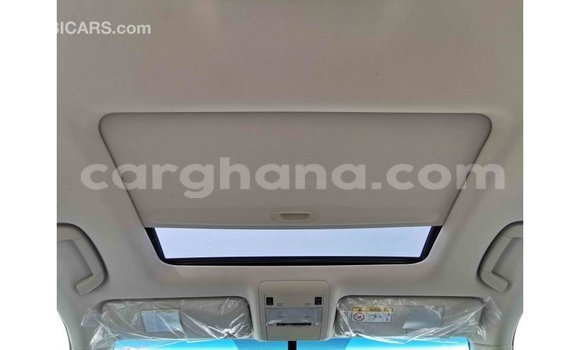 Buy Import Toyota Land Cruiser White Car in Import - Dubai in Ashanti Buy Import Toyota Land Cruiser White Car in Import - Dubai in Ashanti