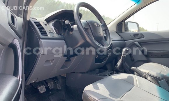 Sayi Imported Ford Ranger White Mota in Import - Dubai a Ashanti Sayi Imported Ford Ranger White Mota in Import - Dubai a Ashanti