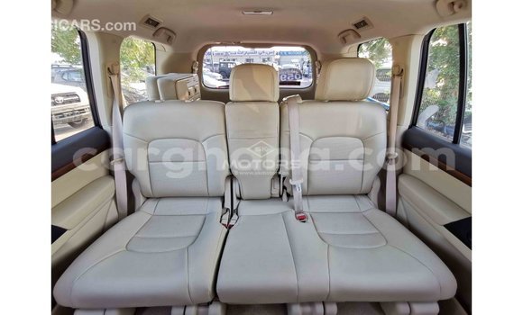 Buy Import Toyota Land Cruiser White Car in Import - Dubai in Ashanti Buy Import Toyota Land Cruiser White Car in Import - Dubai in Ashanti
