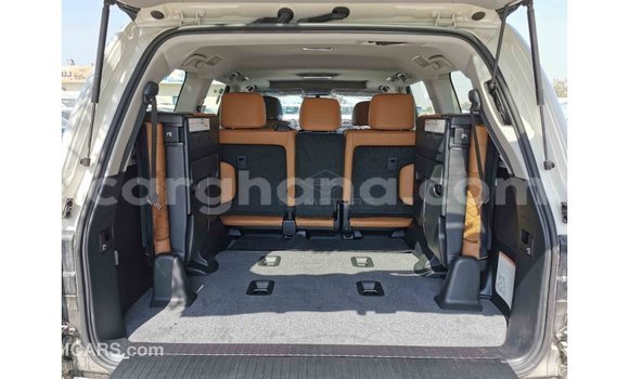 Ra Imported Toyota Land Cruiser funfun Ọkọ̀ in Import - Dubai ni Ashanti Ra Imported Toyota Land Cruiser funfun Ọkọ̀ in Import - Dubai ni Ashanti