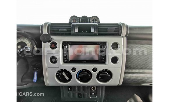 Sayi Imported Toyota FJ Cruiser Black Mota in Import - Dubai a Ashanti Sayi Imported Toyota FJ Cruiser Black Mota in Import - Dubai a Ashanti