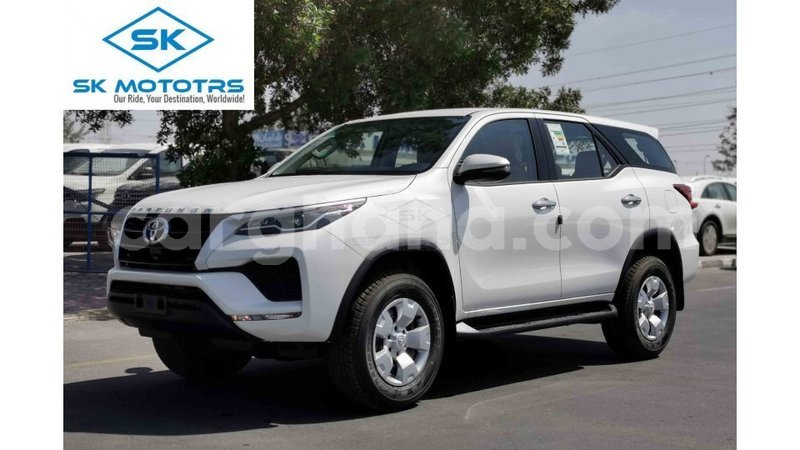 Big with watermark toyota fortuner ashanti import dubai 23583