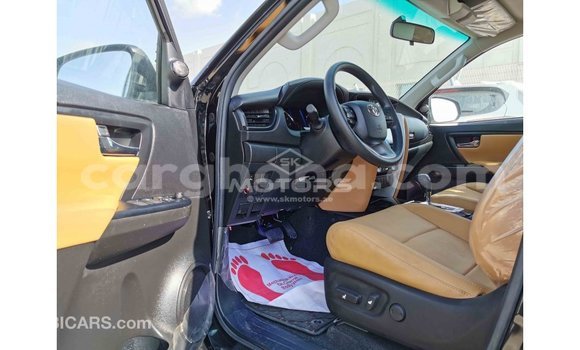 Sayi Imported Toyota Fortuner Black Mota in Import - Dubai a Ashanti Sayi Imported Toyota Fortuner Black Mota in Import - Dubai a Ashanti